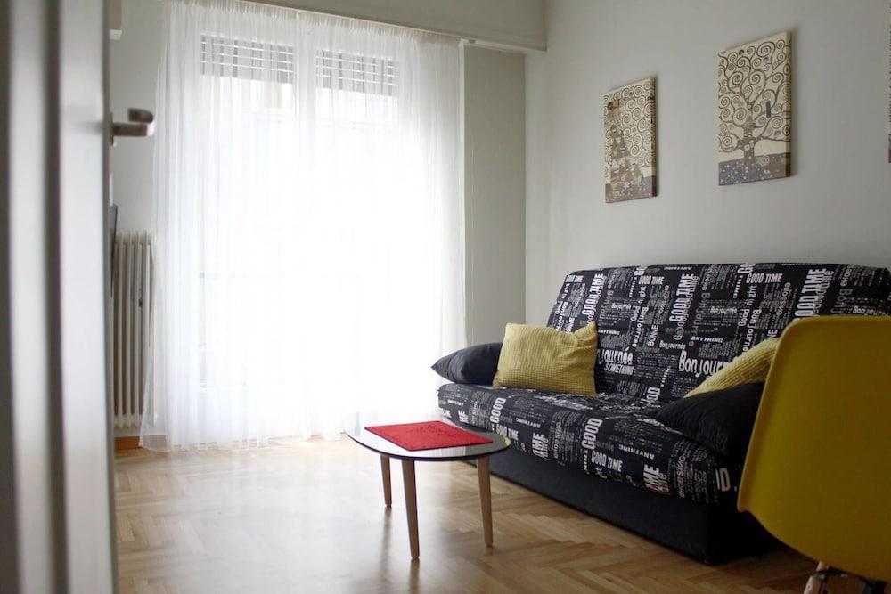 Cheery Apartment In The Center Of Athens Ngoại thất bức ảnh